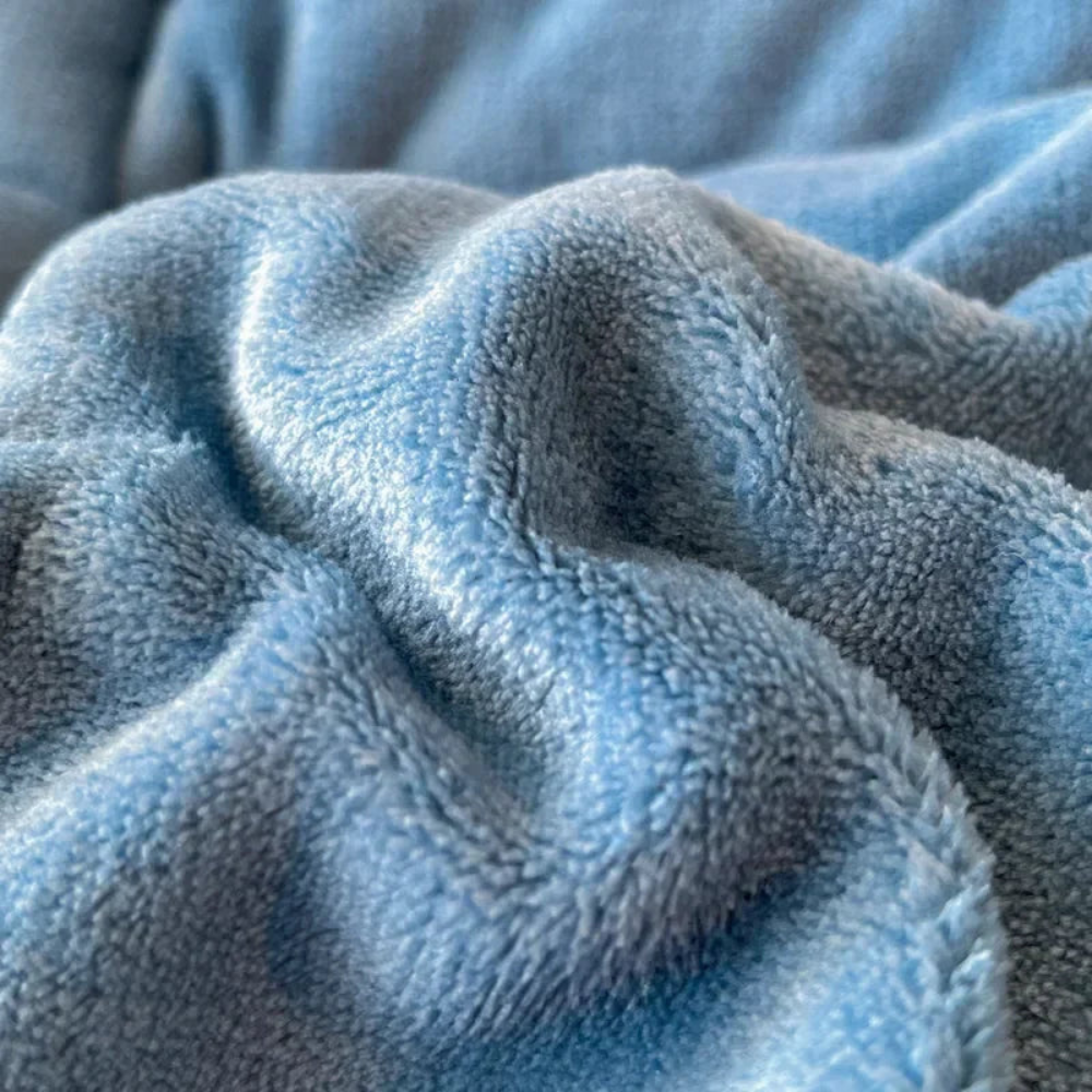 Thick Weighted Blanket for Bed | Cloud-Soft Layered Warmth for Cold Weather Comfort
