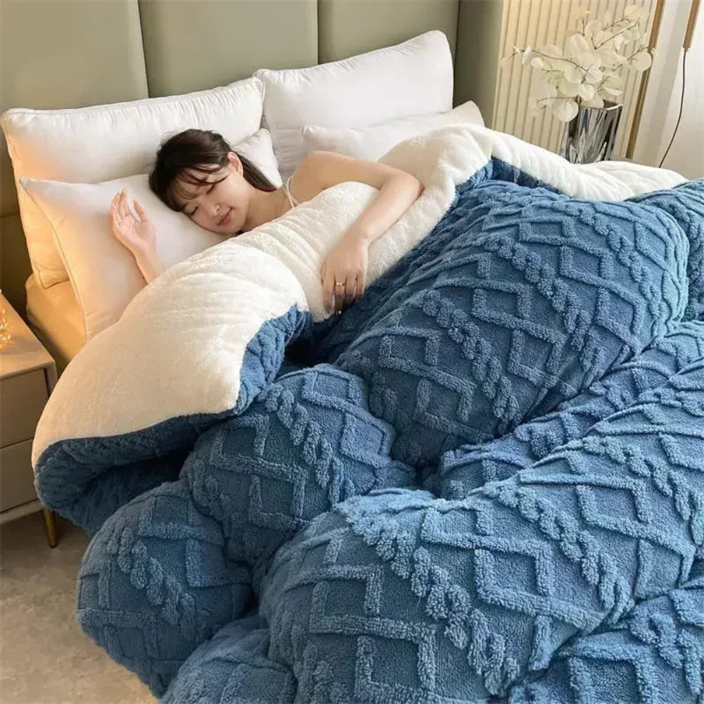 Thick Winter Weighted Blanket | Heavy Bed Cover for Cold Weather Comfort