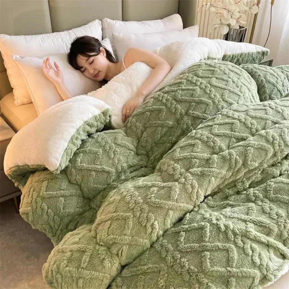 Thick Winter Weighted Blanket | Heavy Bed Cover for Cold Weather Comfort
