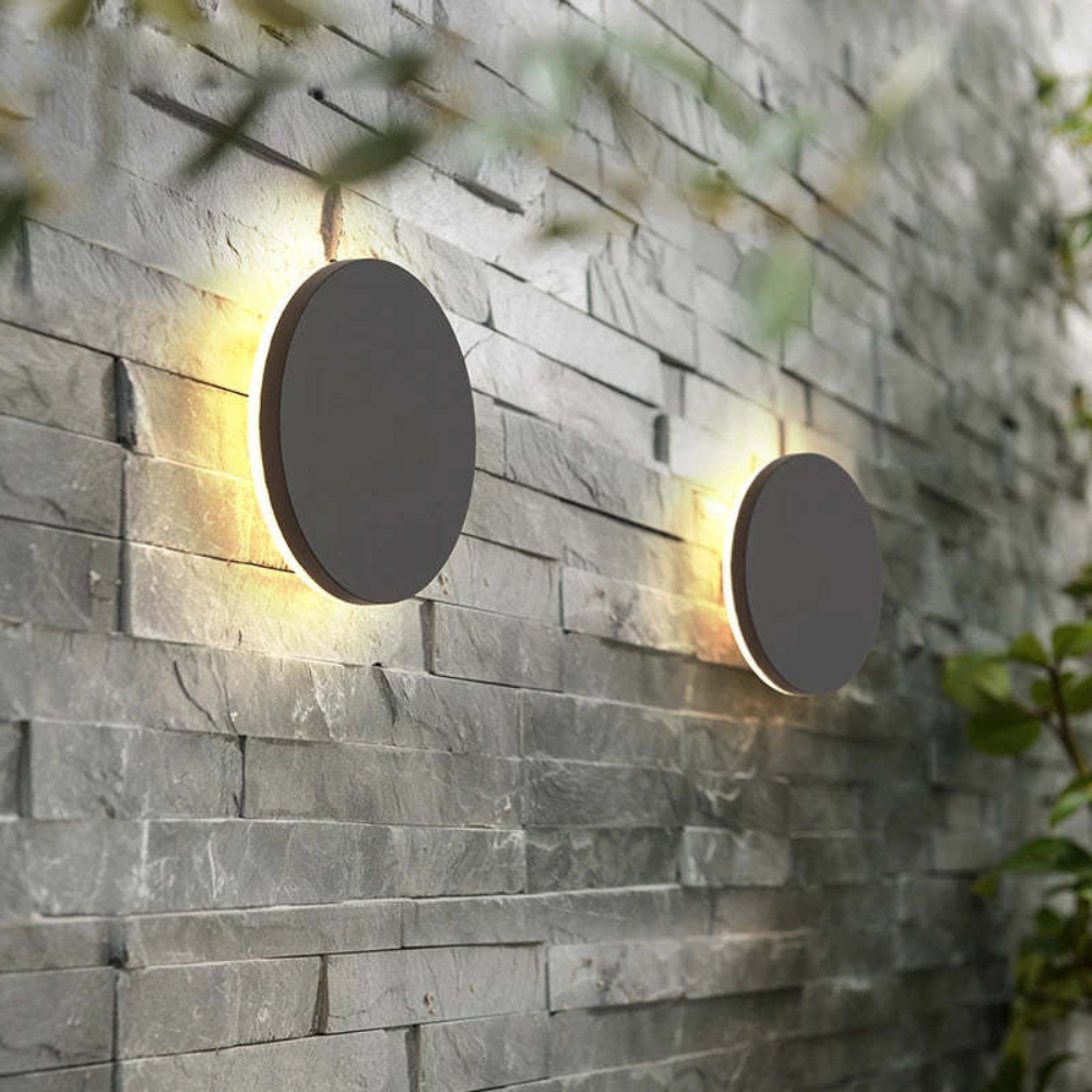 Minimalist LED Outdoor Wall Light | Round & Square Design for Porch & Entryway