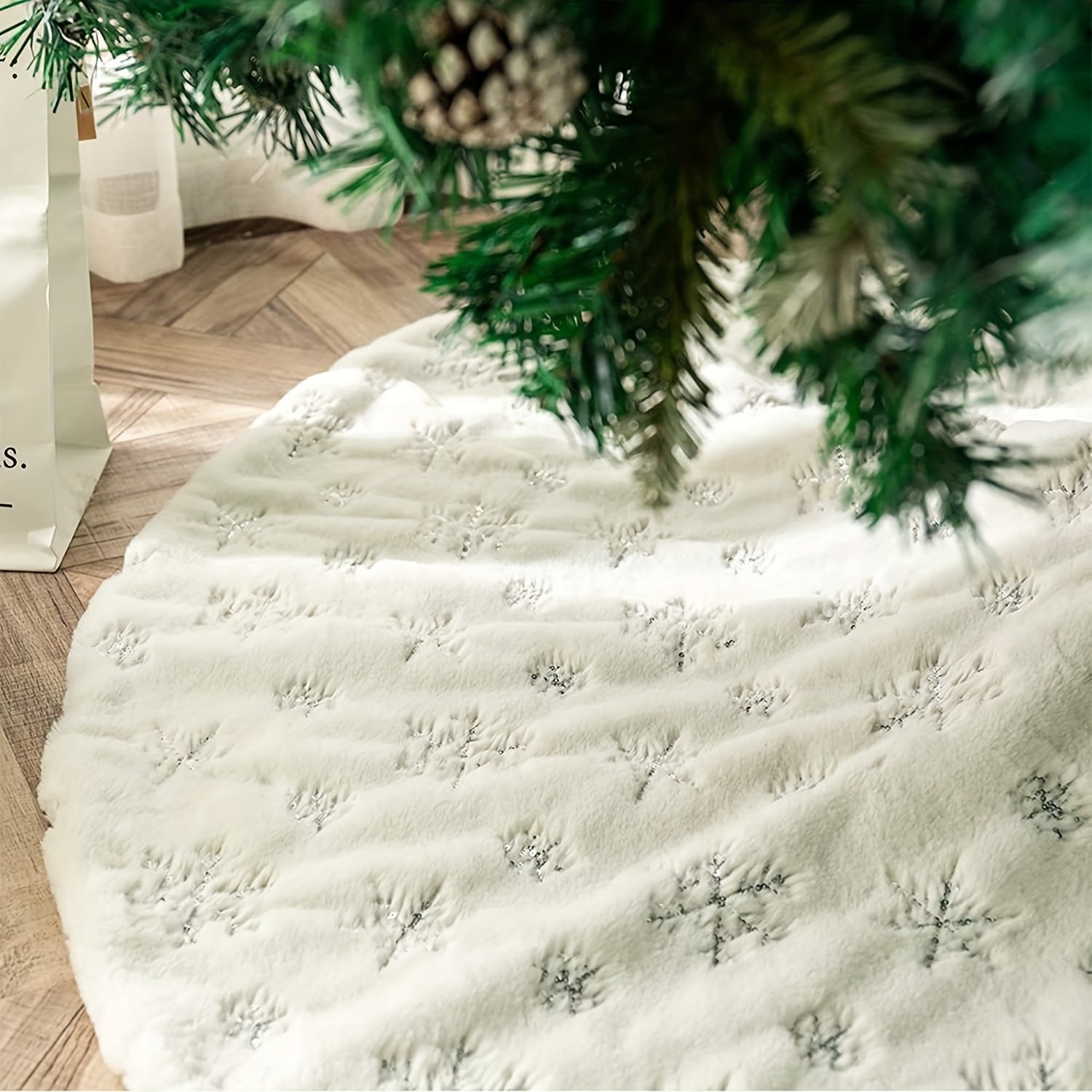 Tree Skirt Christmas | Embroidered Snowflake