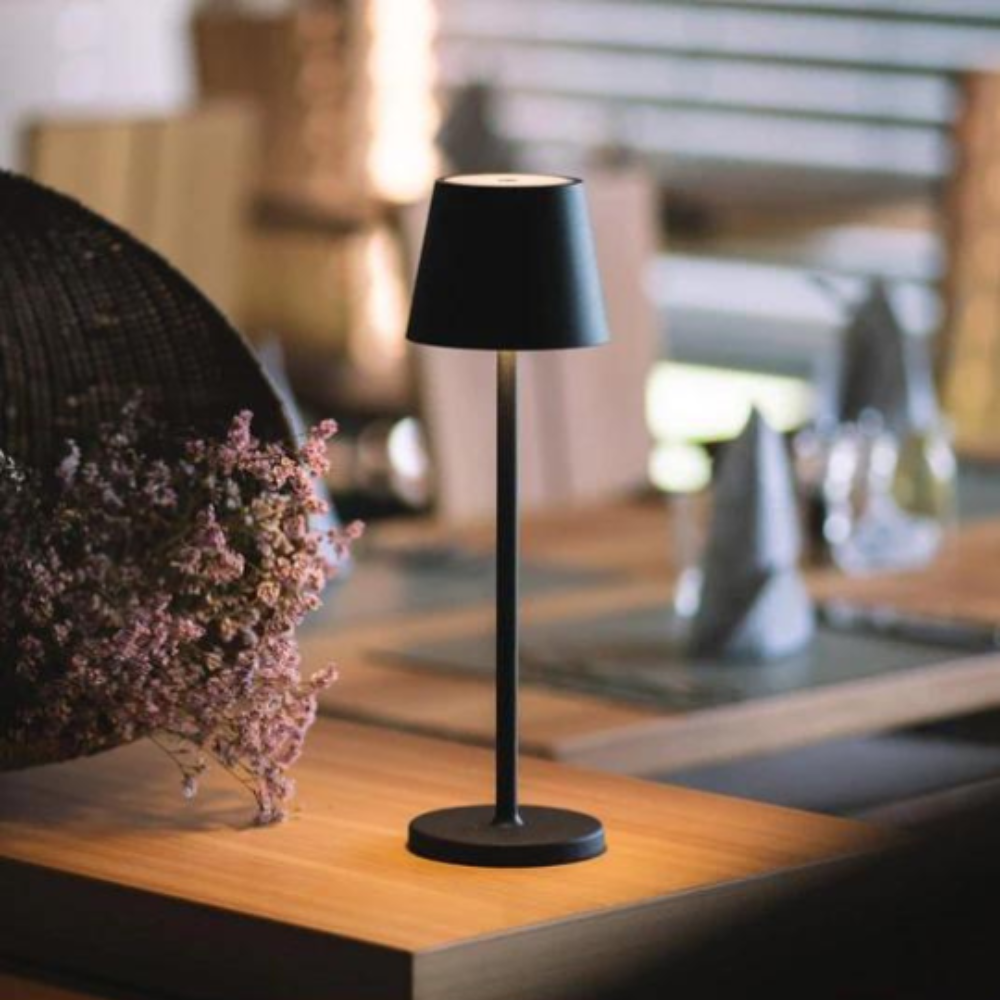 Dining Room Minimalist Table Lamp | Slim Modern Design