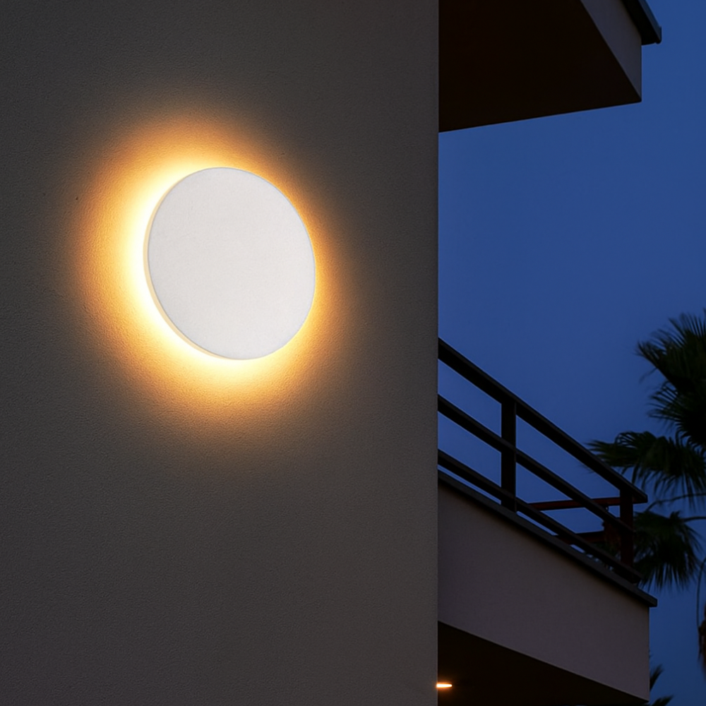 Minimalist LED Outdoor Wall Light | Round & Square Design for Porch & Entryway