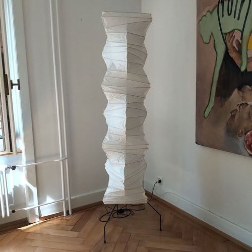 Floor Lamp | Tripod Lighting Fixture with Paper Shade