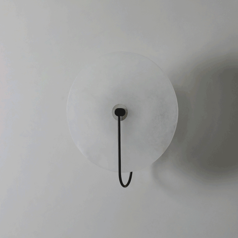 Wall Light Round | LED Alabaster Fixture