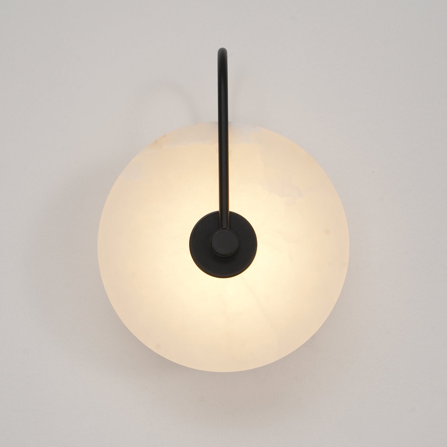 Wall Light Round | LED Alabaster Fixture