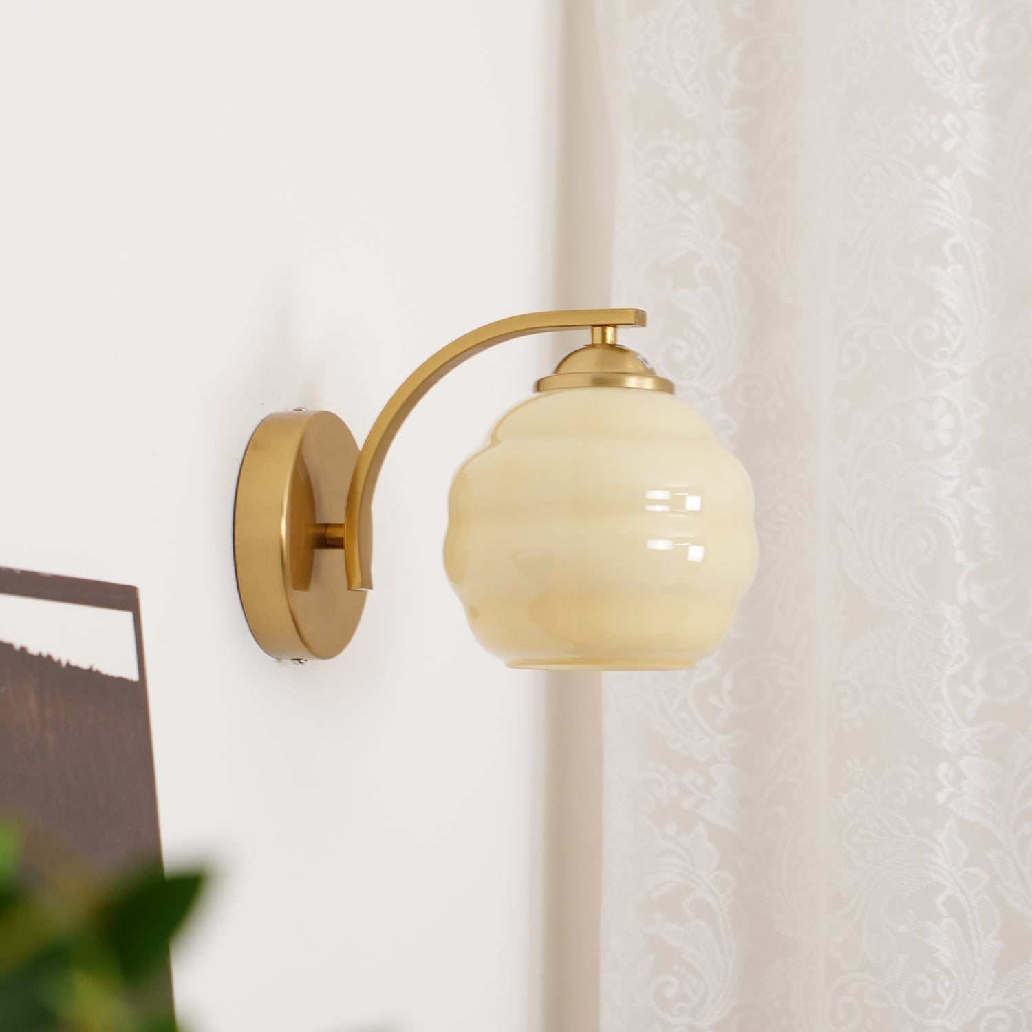 Wall Light Round | Decorative Wall Fixture