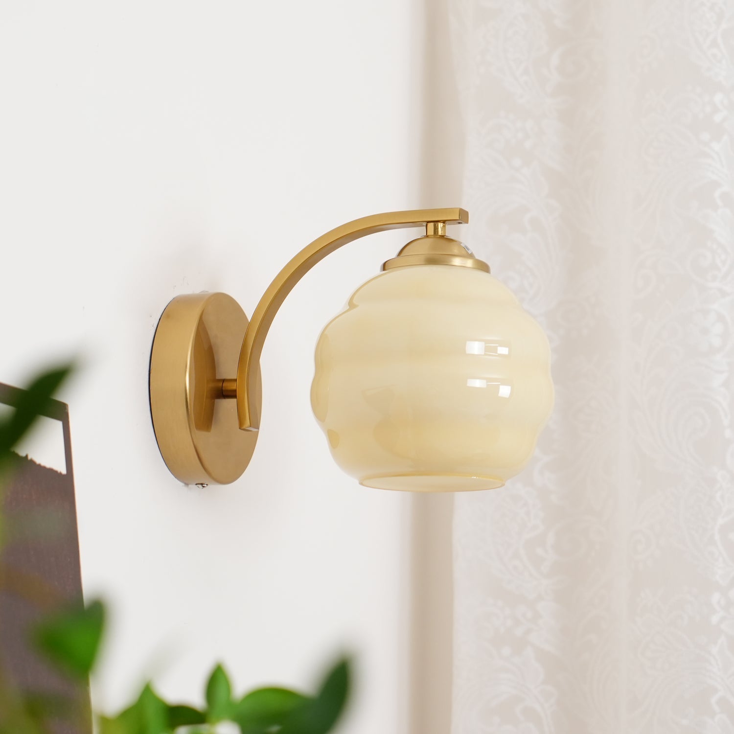 Wall Light Round | Decorative Wall Fixture
