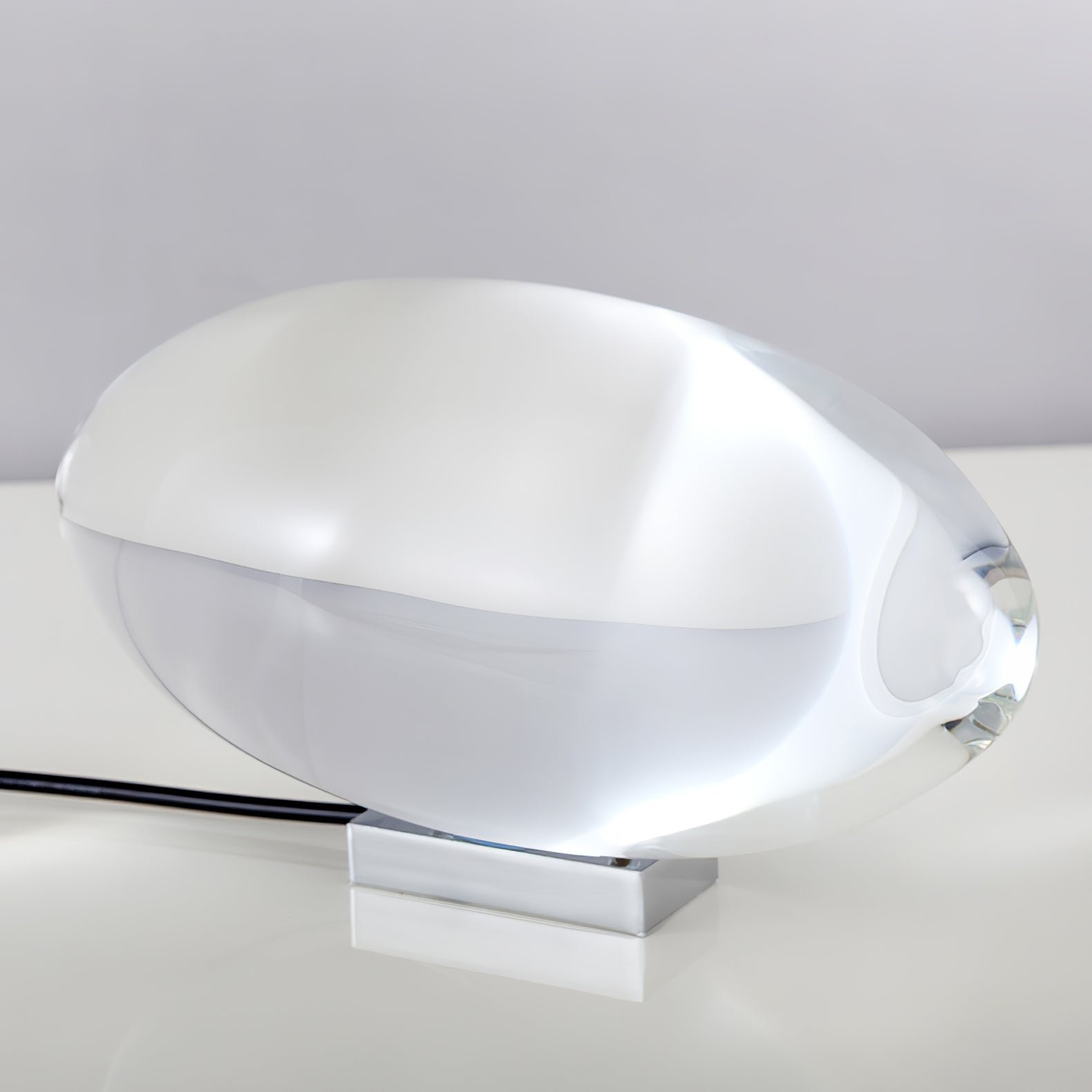 Table Lamp | Oval LED Lighting