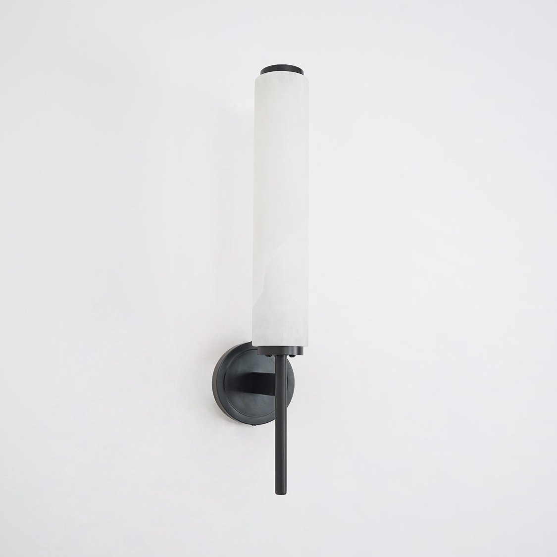 Wall Light Vertical | Brass and Alabaster Fixture