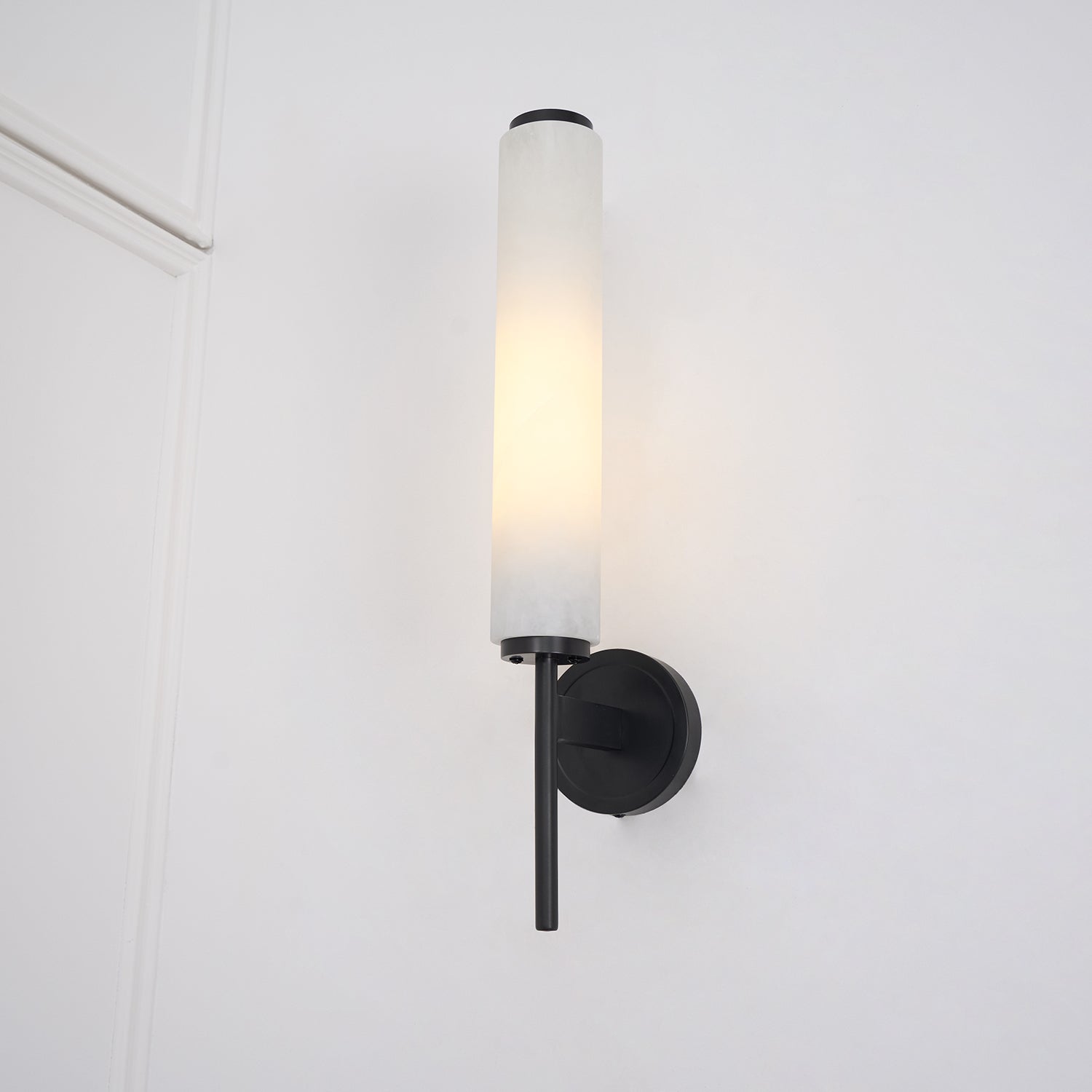 Wall Light Vertical | Brass and Alabaster Fixture