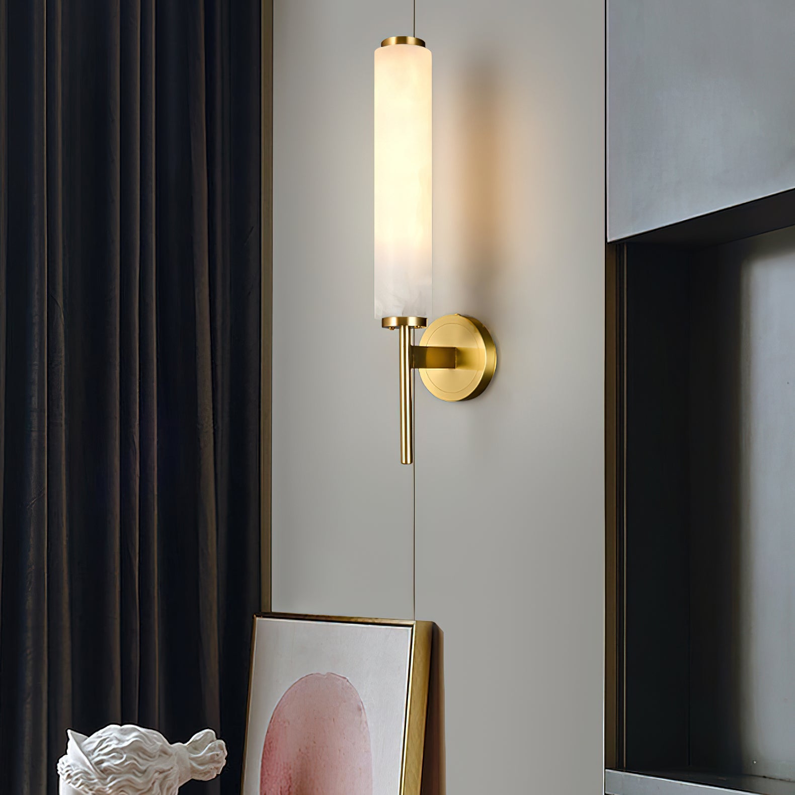 Wall Light Vertical | Brass and Alabaster Fixture