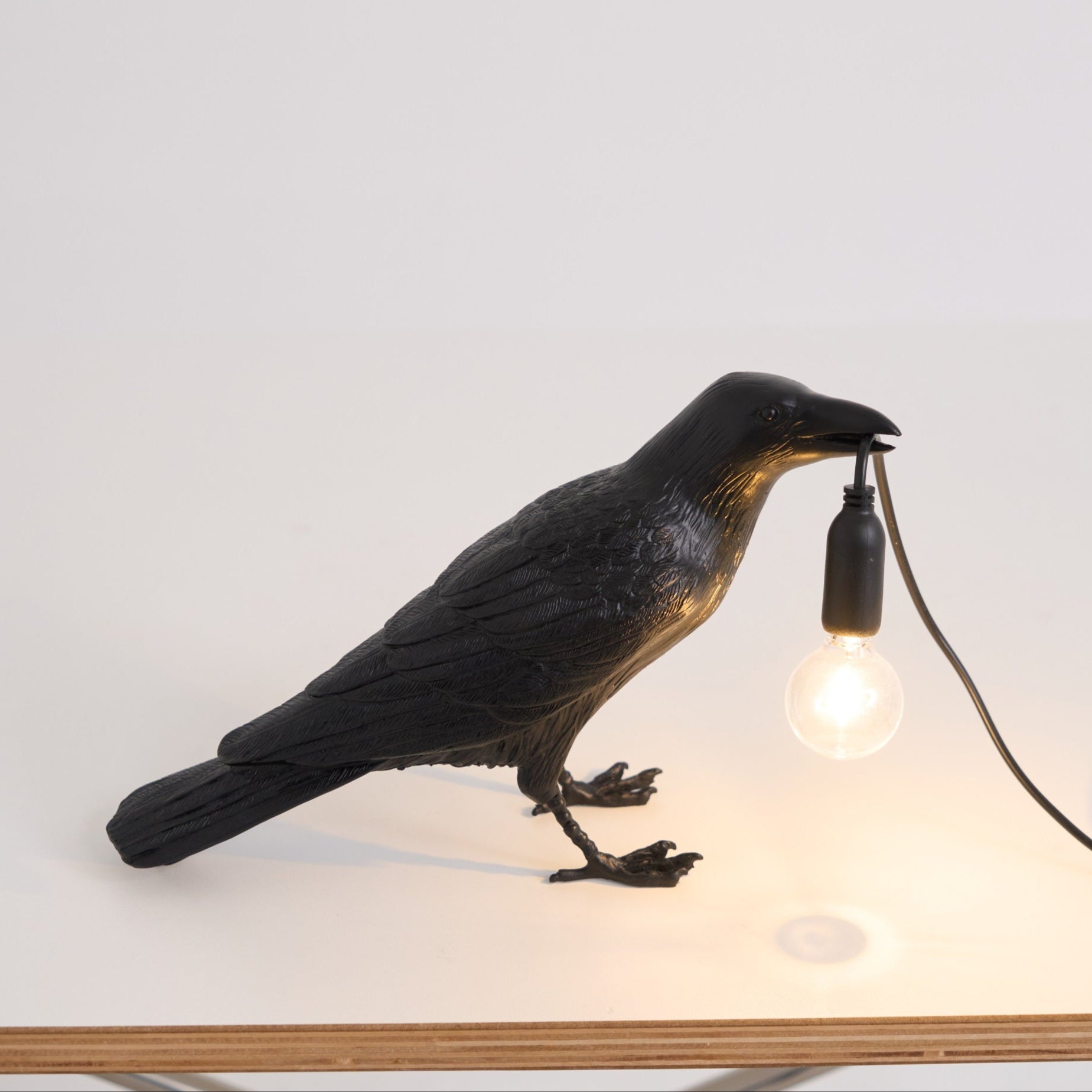 Table Lamp | Bird Design