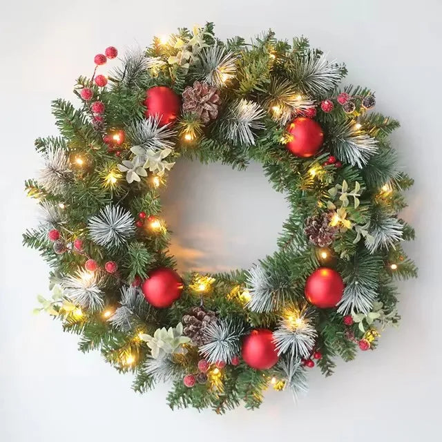 Christmas Wreath | Ornament and Pinecone Decoration