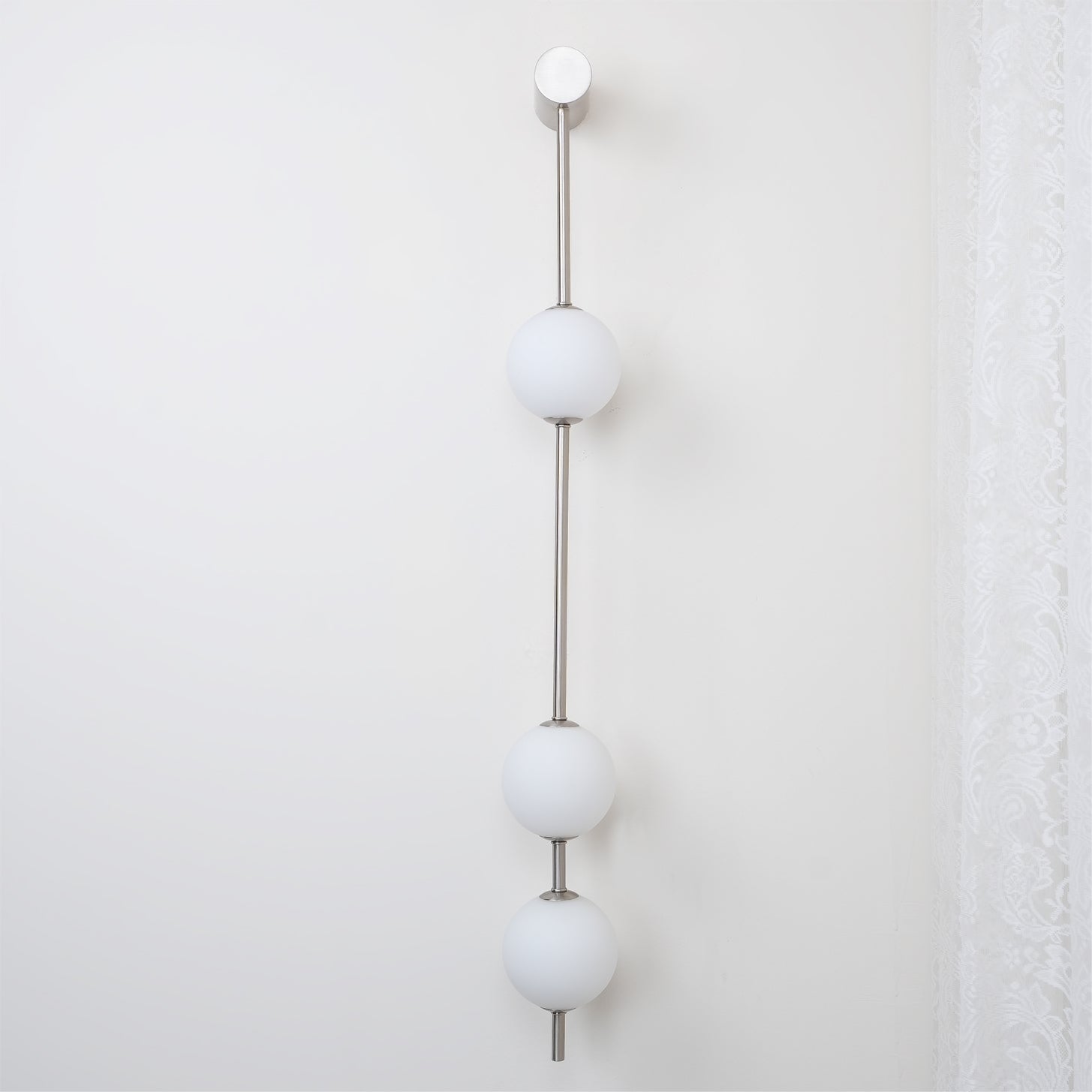 Wall Light LED | Multi-Globe Vertical Design