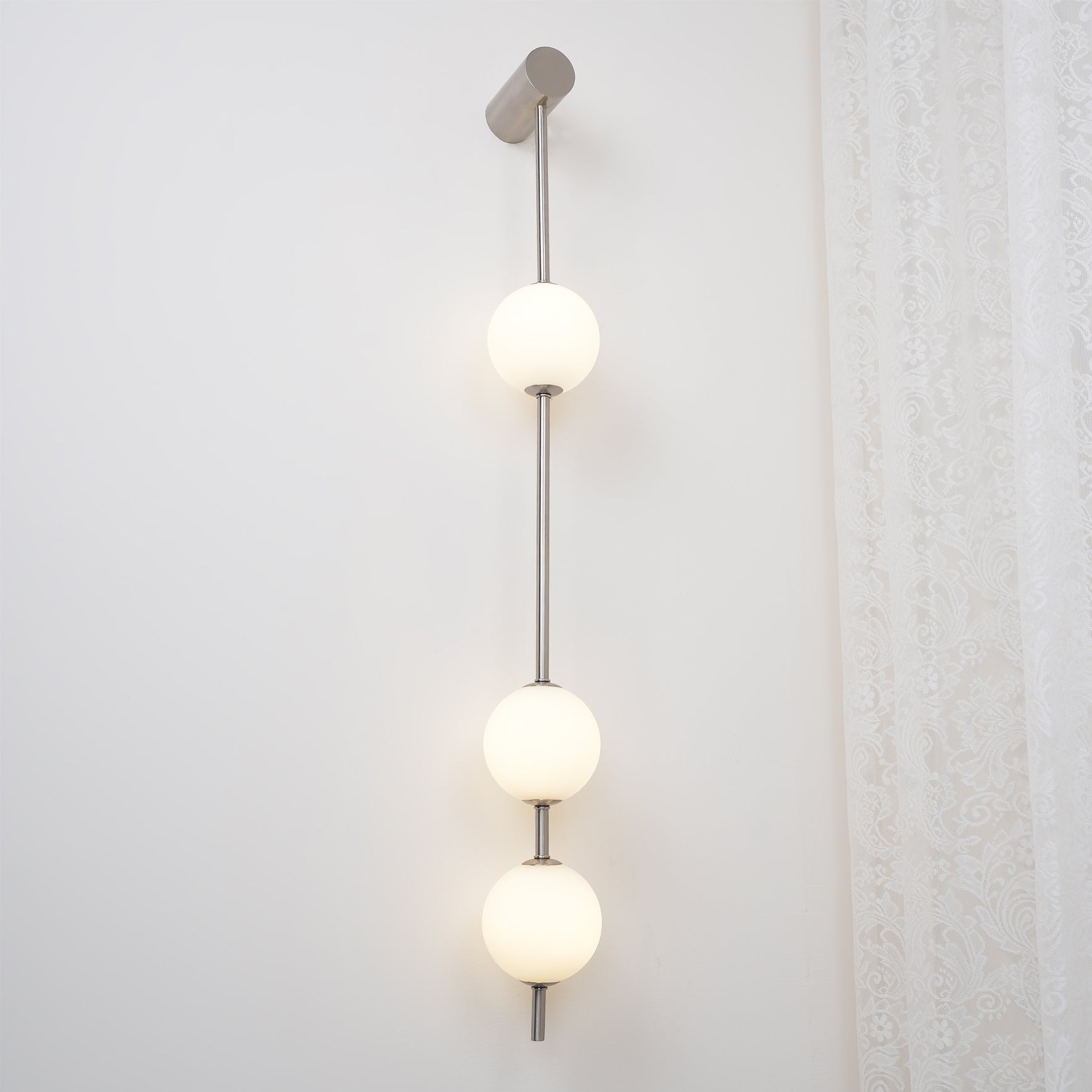 Wall Light LED | Multi-Globe Vertical Design