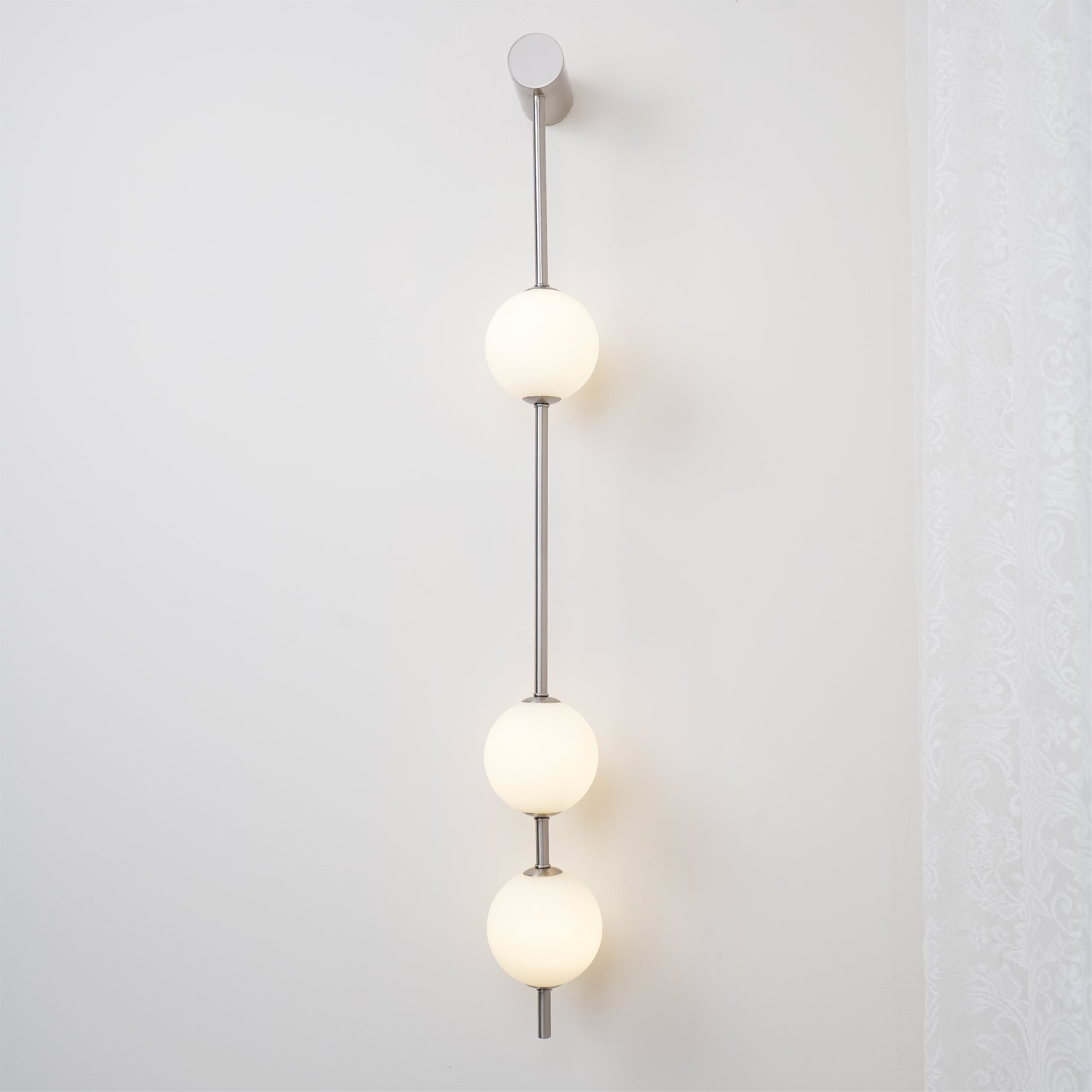 Wall Light LED | Multi-Globe Vertical Design