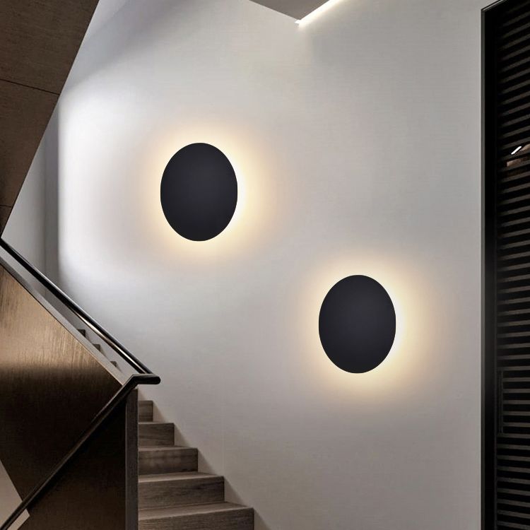 LunarGlow | Modern round wall light