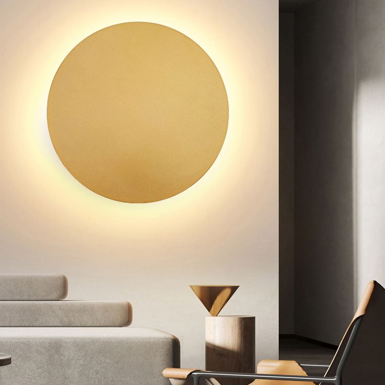 LunarGlow | Modern round wall light