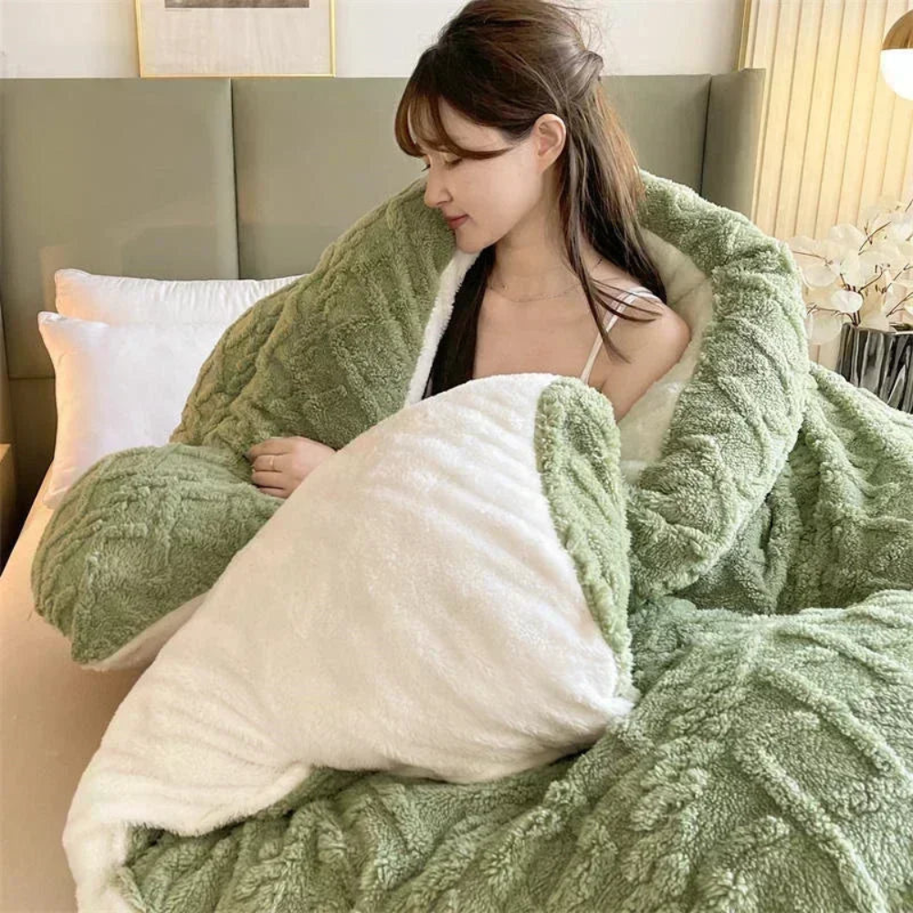 Thick Winter Weighted Blanket | Heavy Bed Cover for Cold Weather Comfort