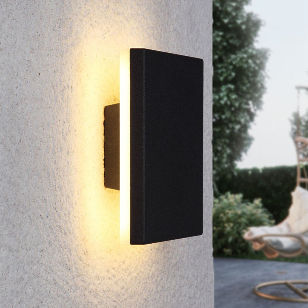 Minimalist LED Outdoor Wall Light | Round & Square Design for Porch & Entryway