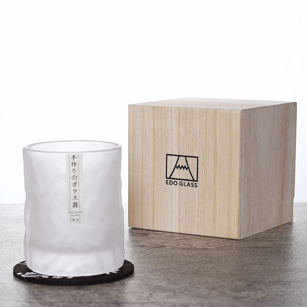 Home Bar Elegant Whiskey Glass Set | Edo Kiriko Crystal Design