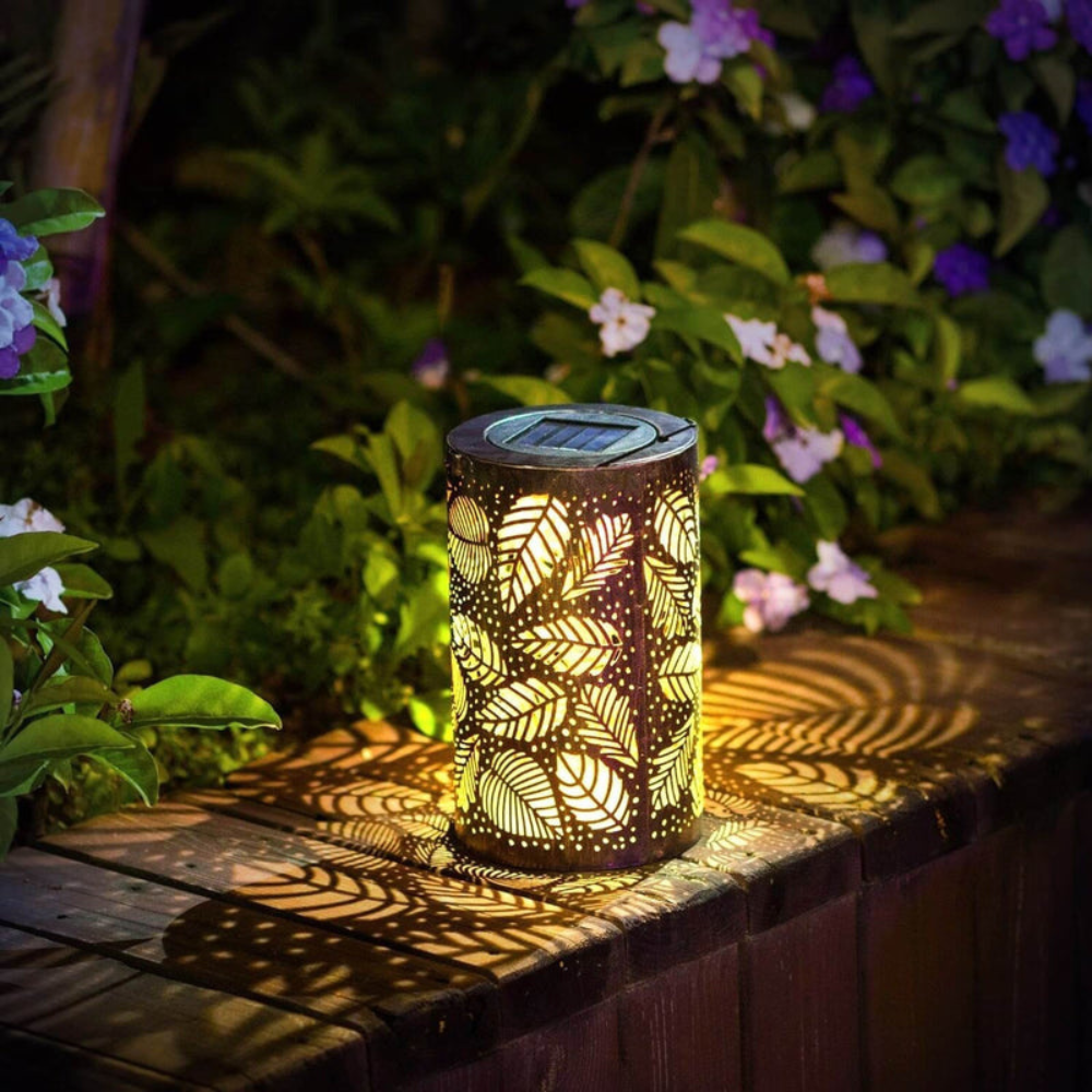Leaf-Pattern Outdoor Hanging Lantern | Decorative Garden Light Set