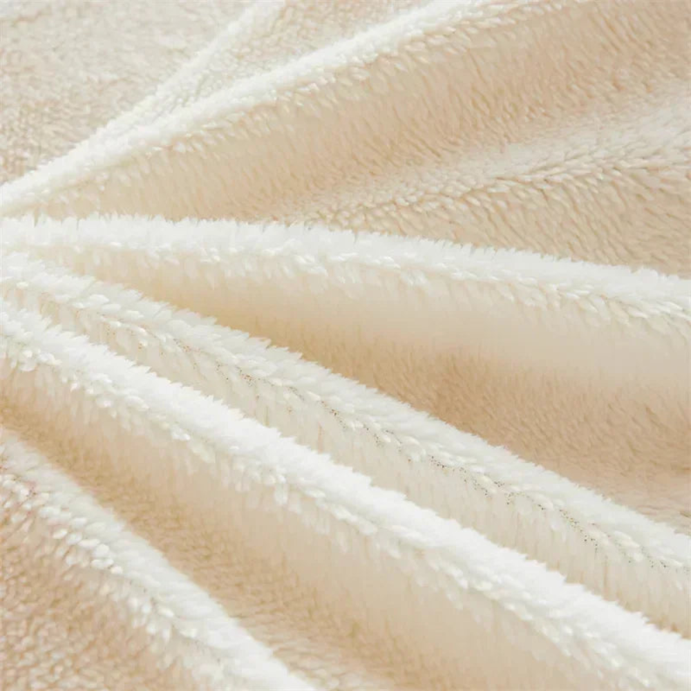 Ultra Plush Weighted Winter Blanket | Extra Thick Cozy Insulated Quilt for Cold Nights