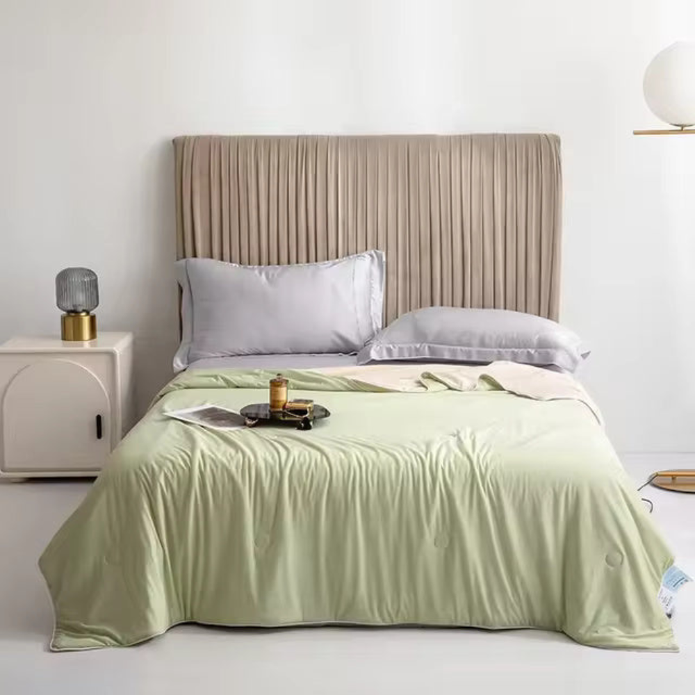 Bedroom Soft Cooling Blanket | Lightweight Breathable Design
