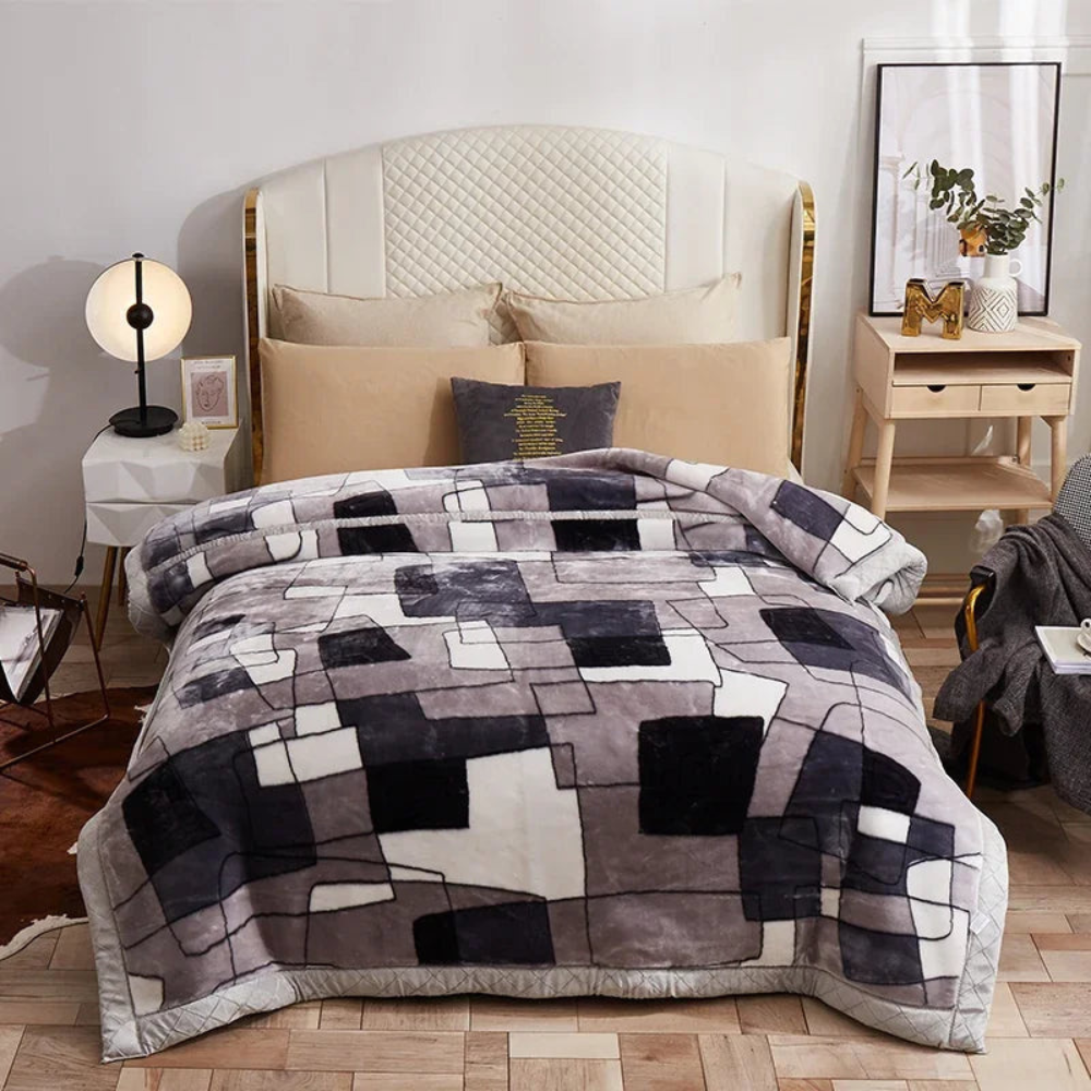 Double Sided Weighted Blanket for Bedroom | Super Soft Quilted Throw for All Season Use