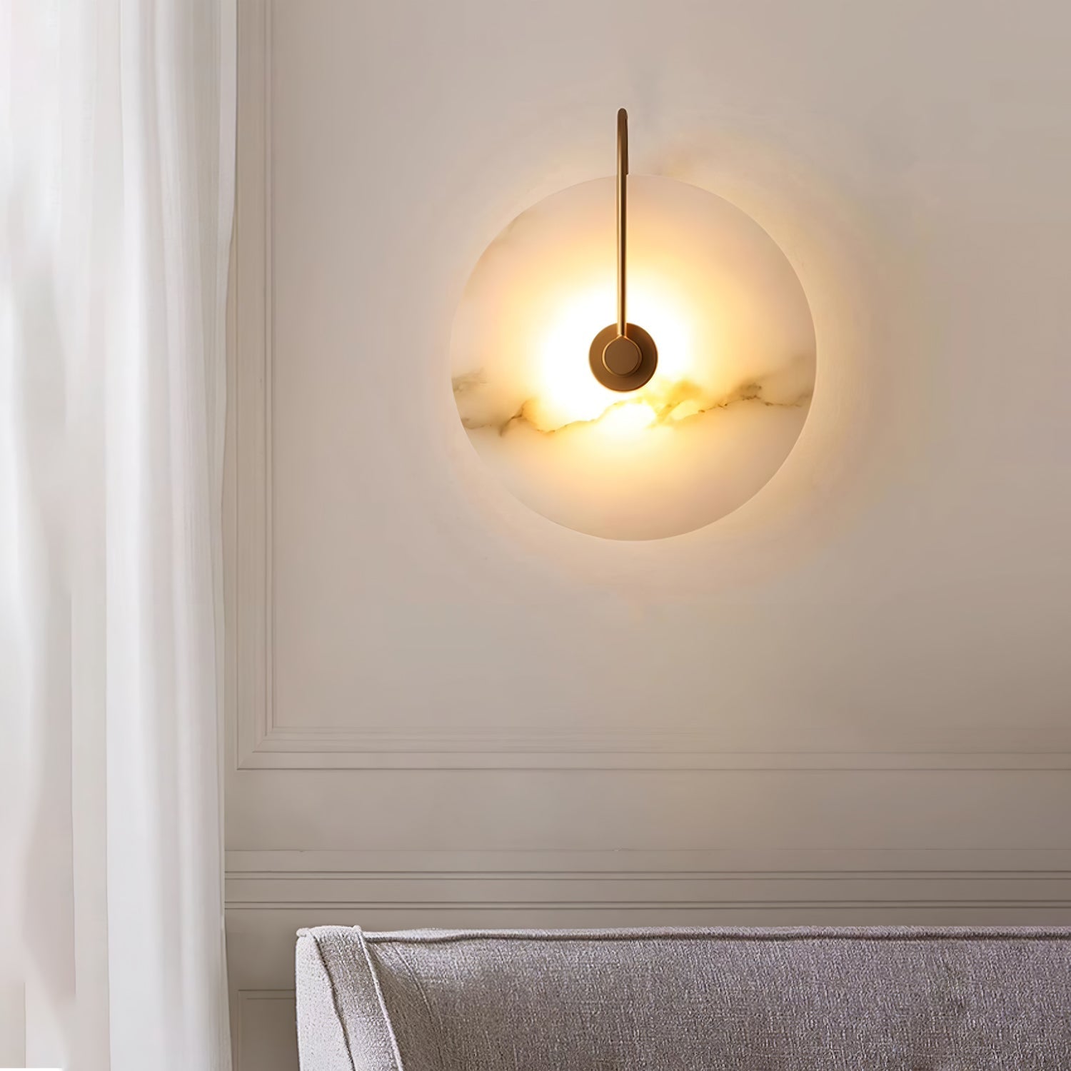 Wall Light Round | LED Alabaster Fixture