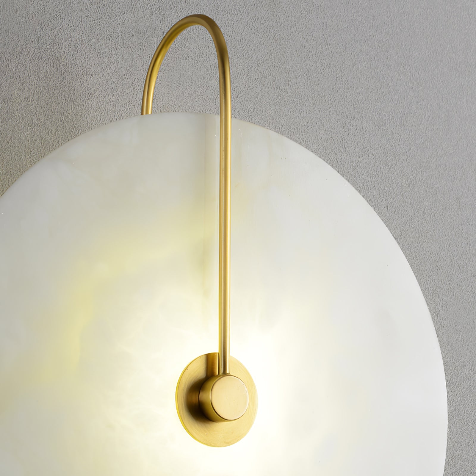 Wall Light Round | LED Alabaster Fixture