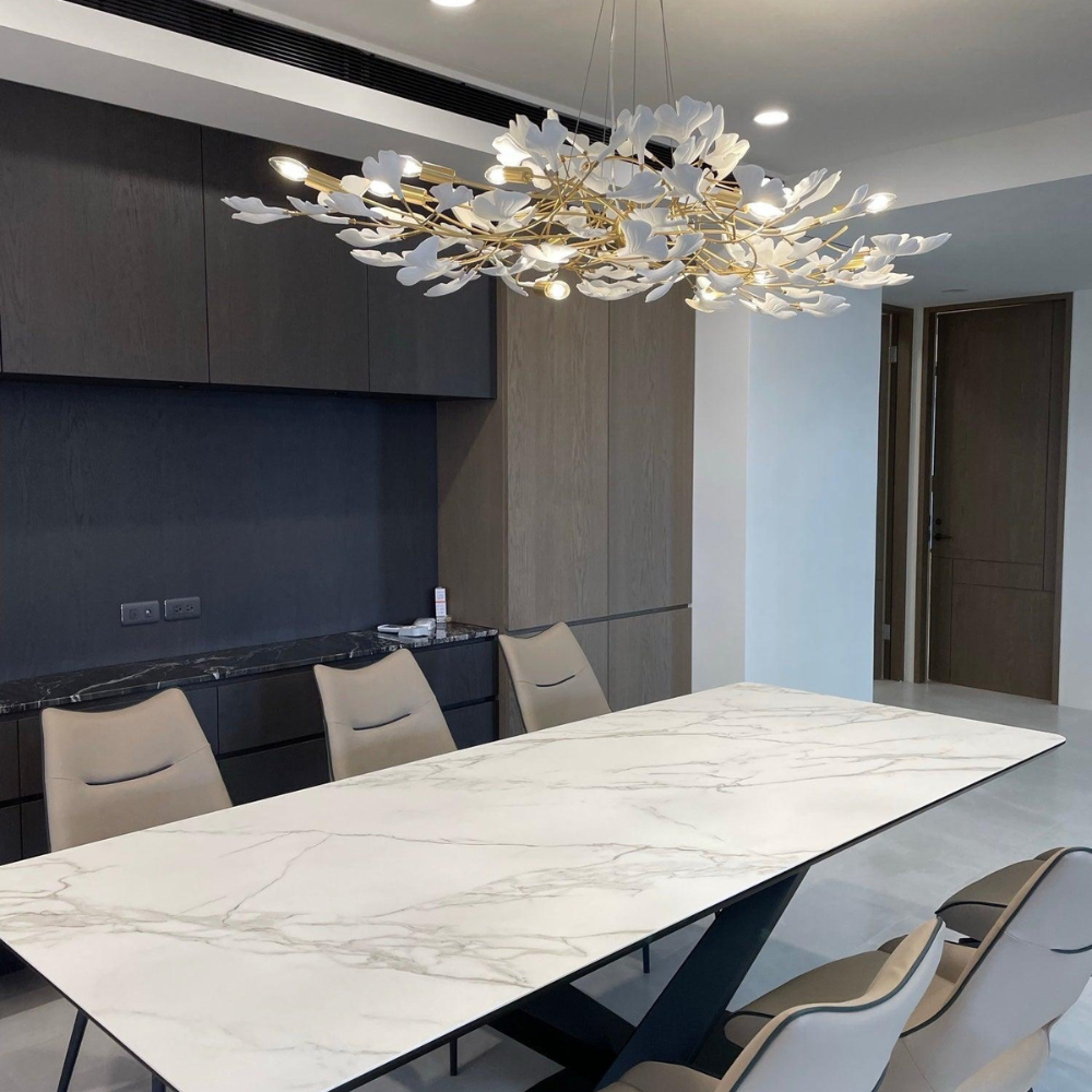 Chandelier Light | Ceiling Lamp with Leaf-Inspired Design