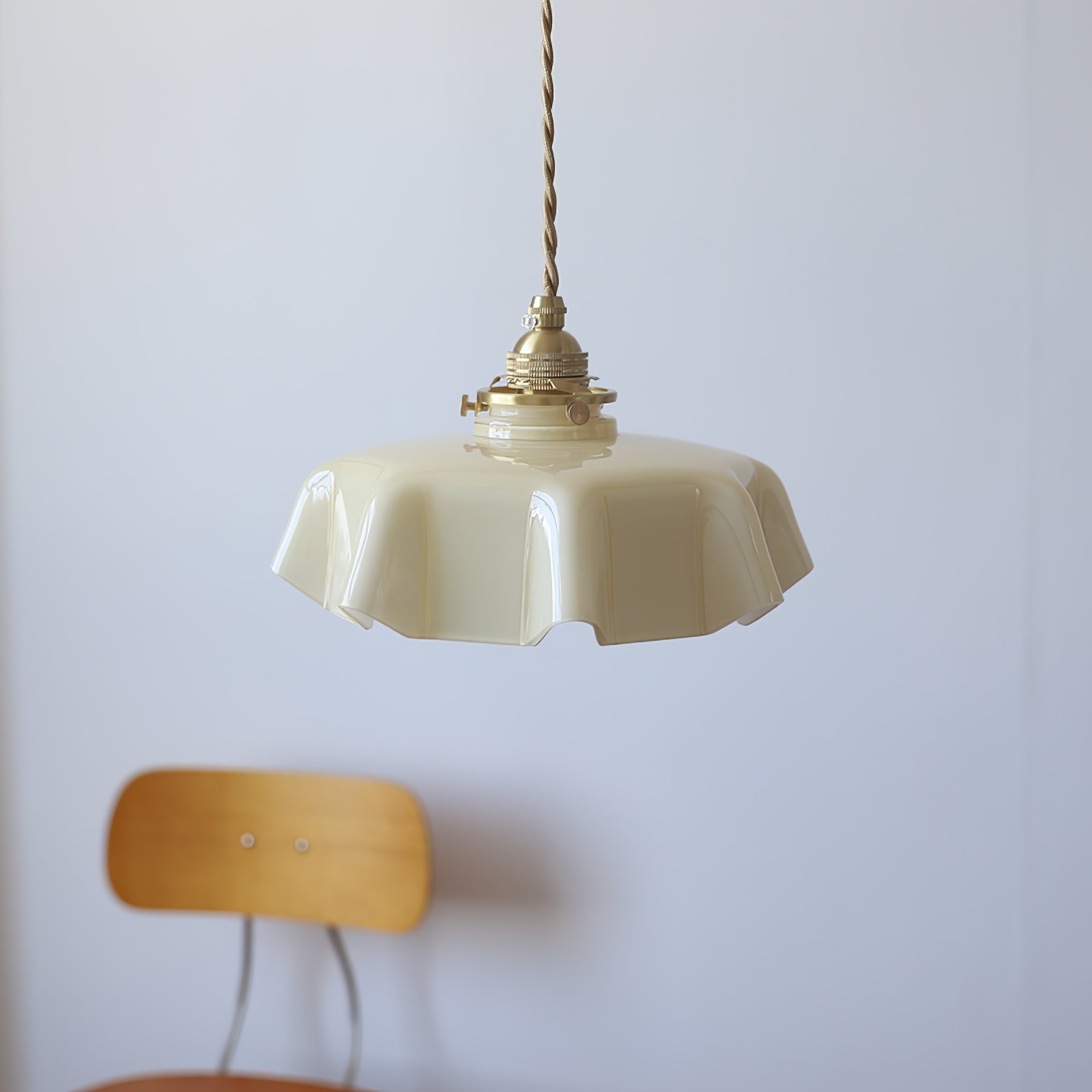 Pendant Light Scalloped  | French Flower Ceiling Lamp