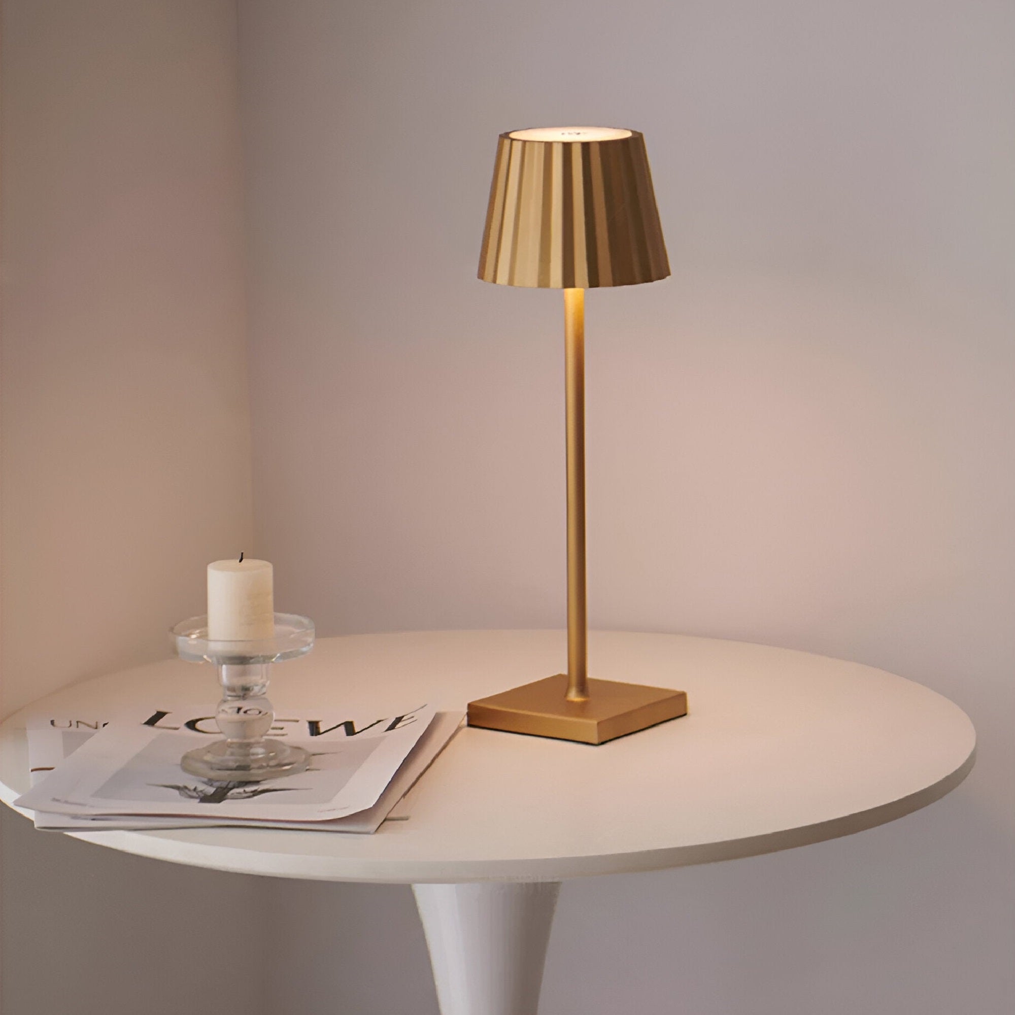 GlowTouch | Wireless LED Table Lamp