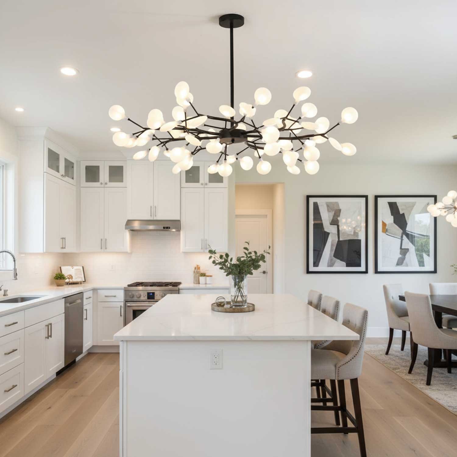 Chandelier Light | Ceiling Lamp with Firefly-Inspired Satellite Design