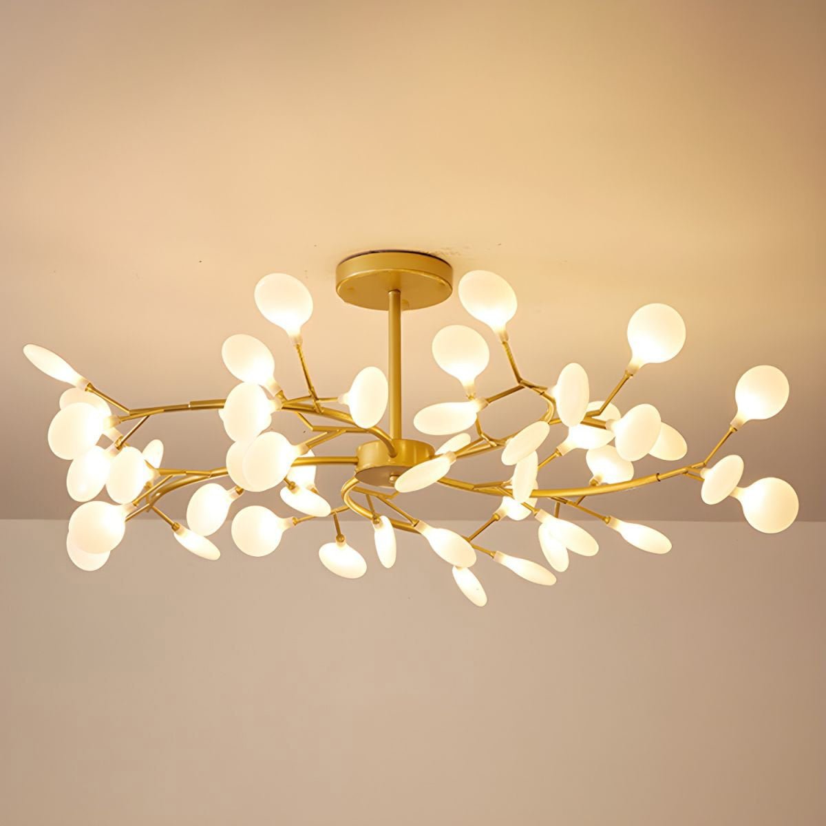 Chandelier Light | Ceiling Lamp with Firefly-Inspired Satellite Design