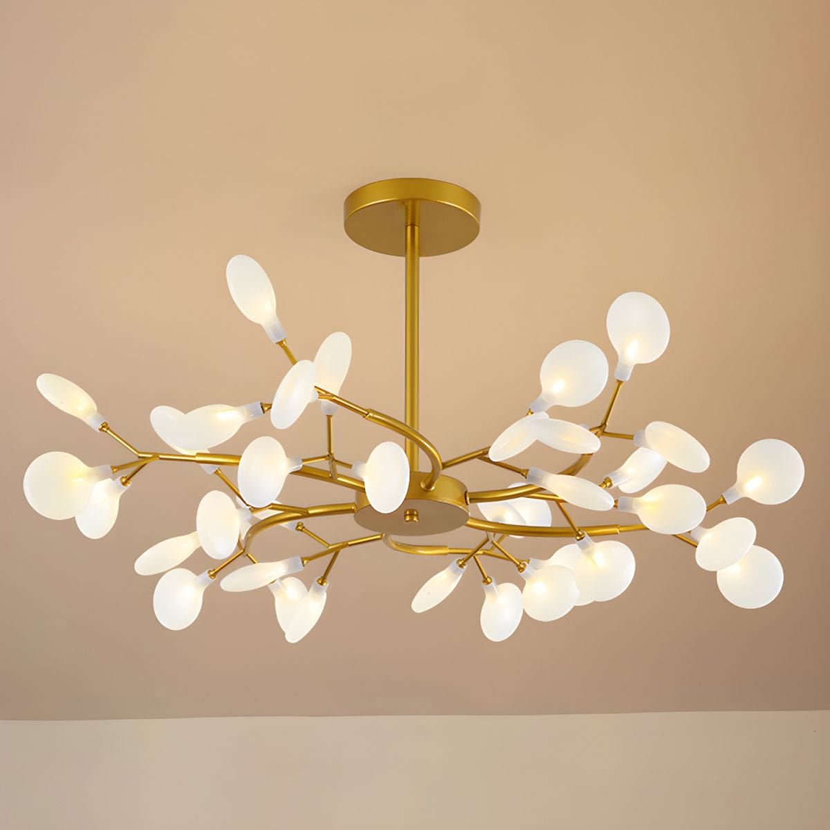 Chandelier Light | Ceiling Lamp with Firefly-Inspired Satellite Design