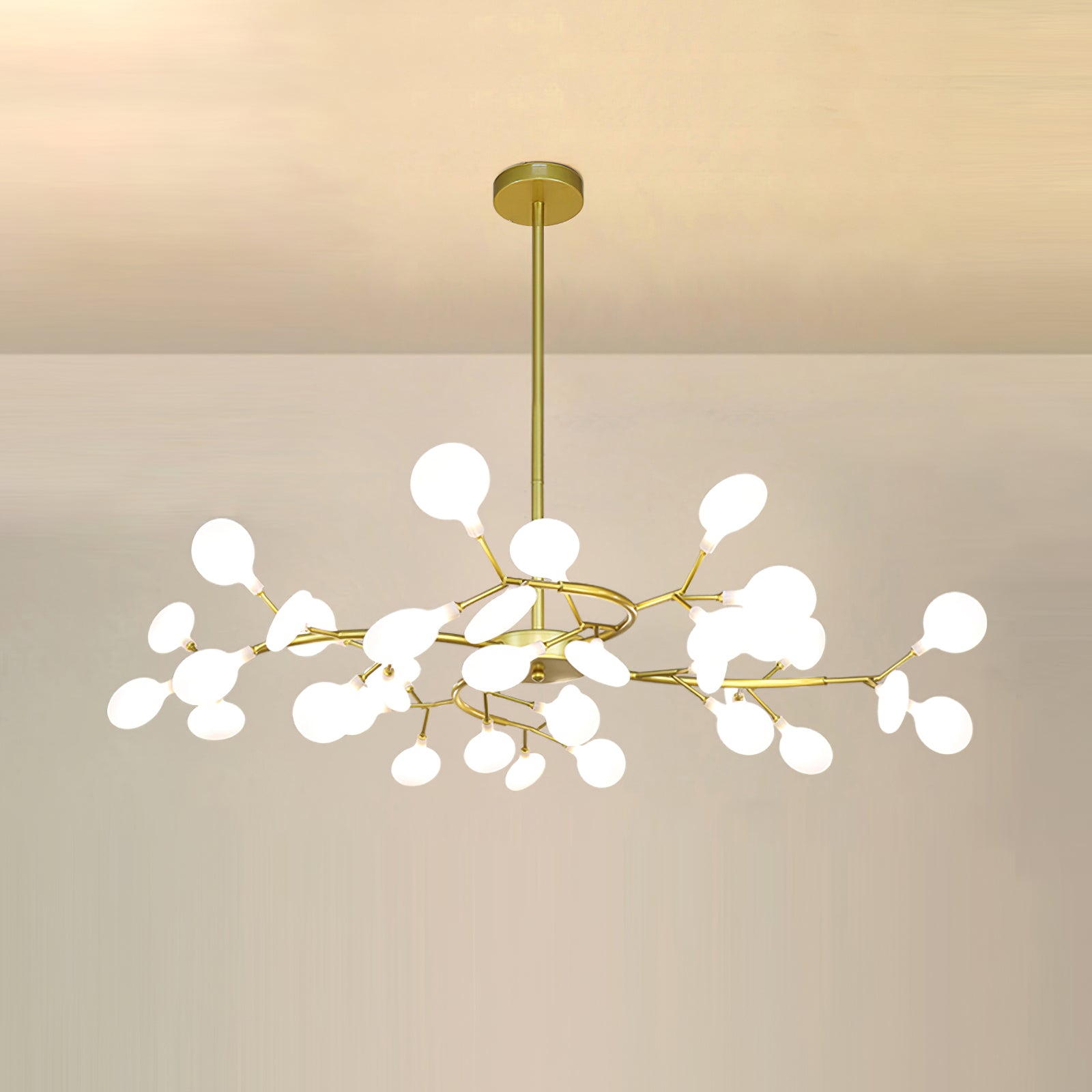 Chandelier Light | Ceiling Lamp with Firefly-Inspired Satellite Design