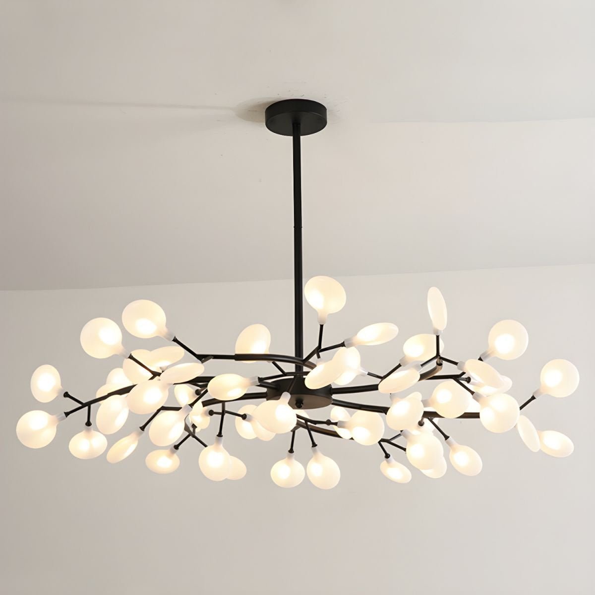 Chandelier Light | Ceiling Lamp with Firefly-Inspired Satellite Design