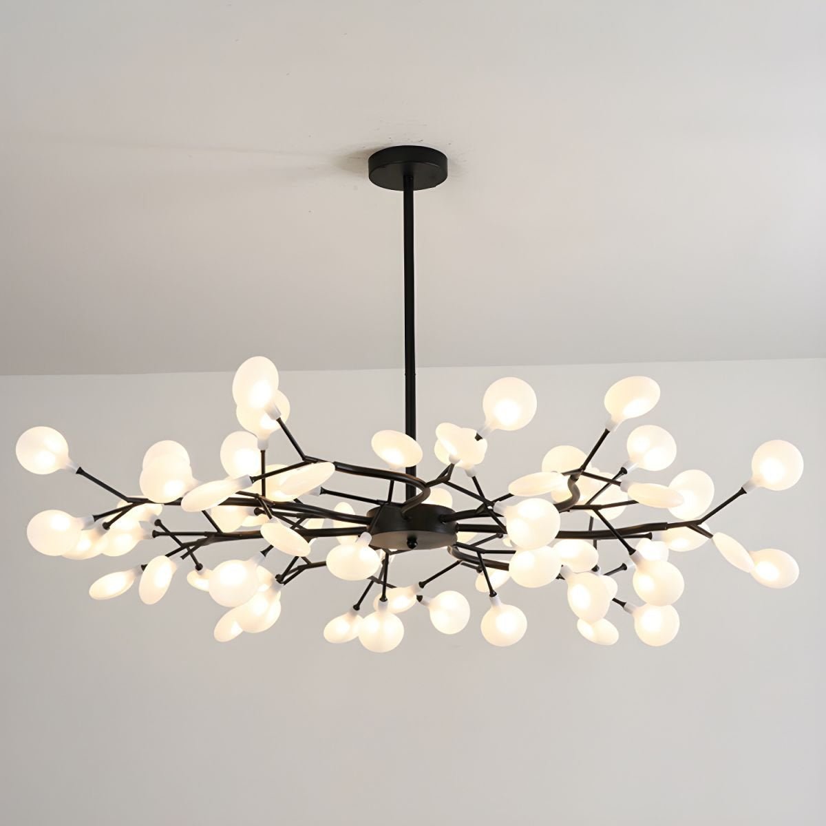 Chandelier Light | Ceiling Lamp with Firefly-Inspired Satellite Design