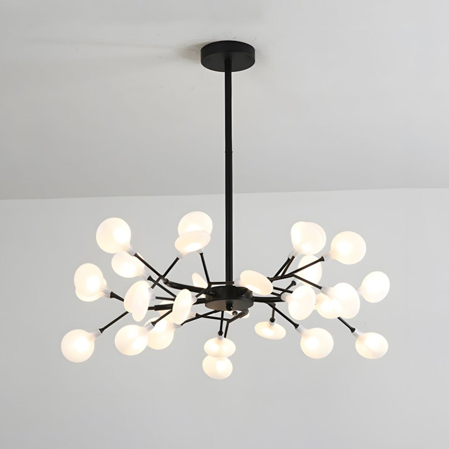 Chandelier Light | Ceiling Lamp with Firefly-Inspired Satellite Design