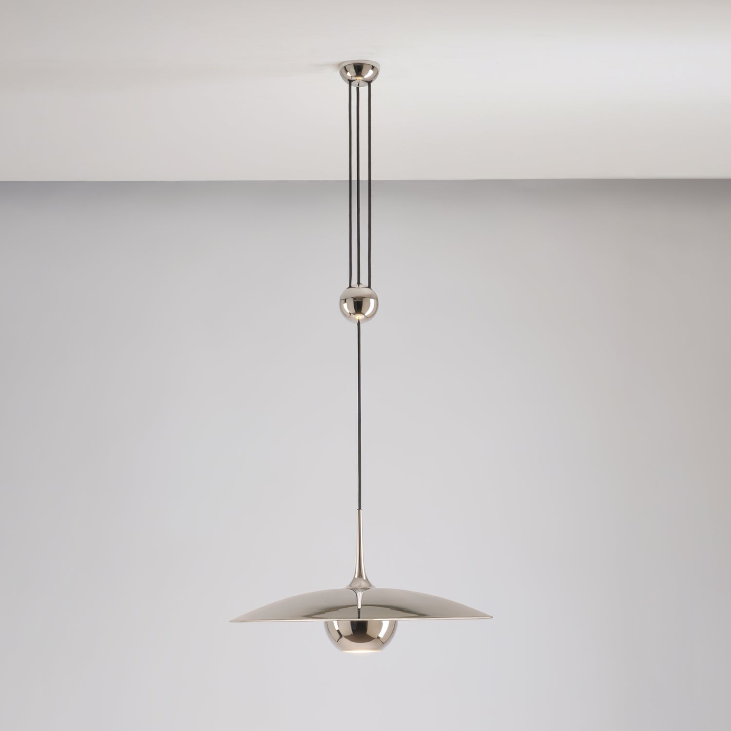 Pendant Light | Adjustable Counterweight Pulley