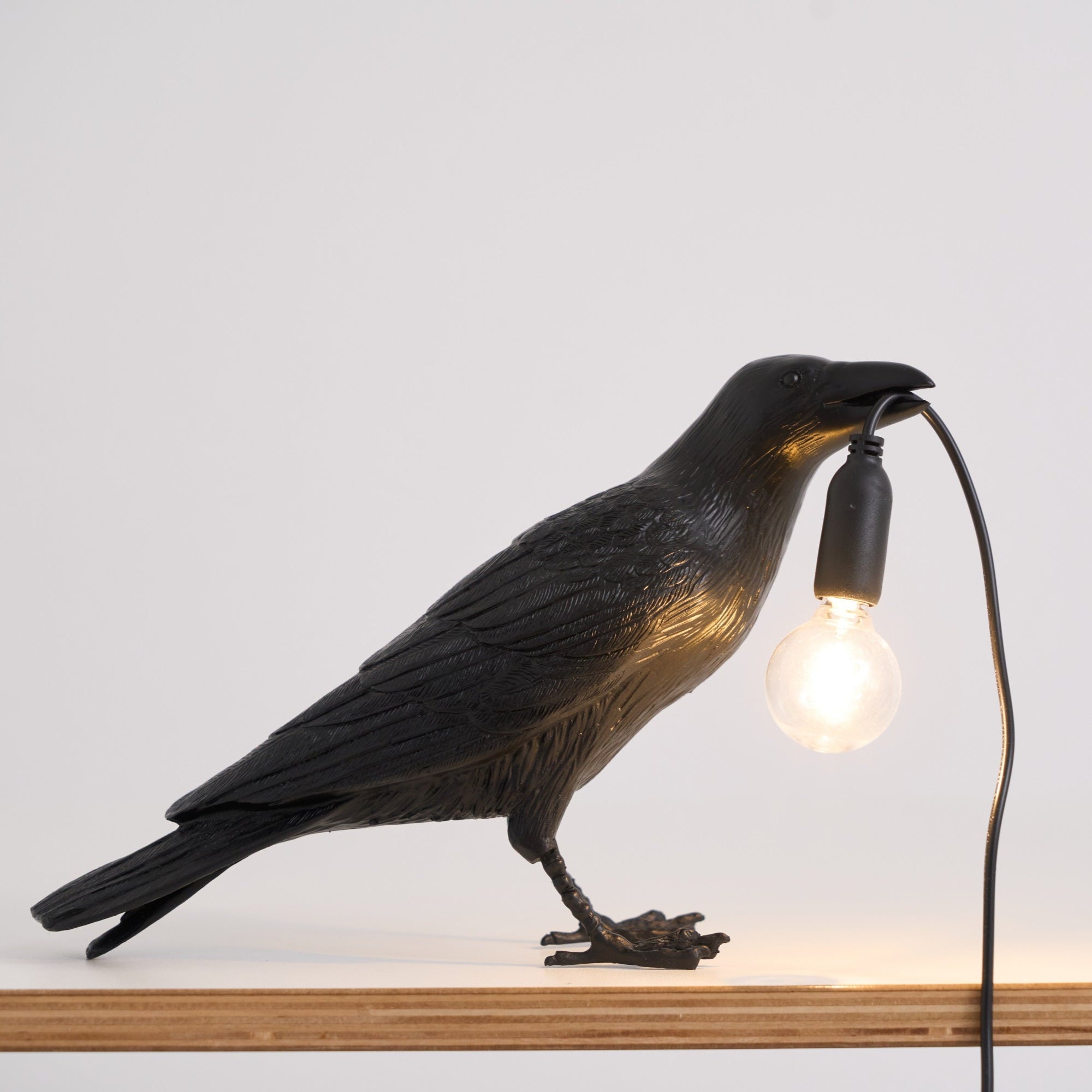 Table Lamp | Bird Design