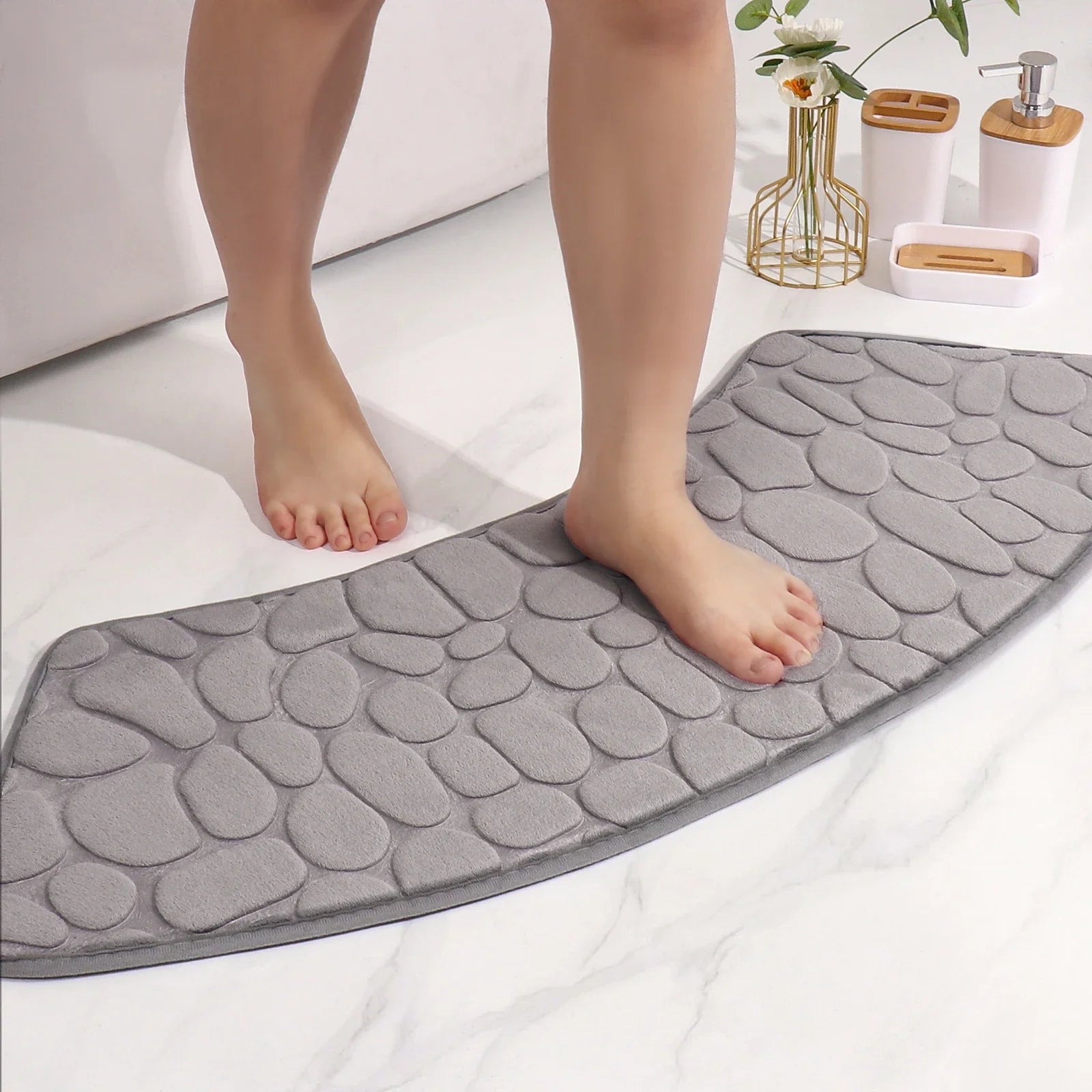 ComfortCurve | Curved Toilet and Floor Mat