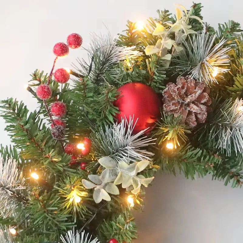 Christmas Wreath | Ornament and Pinecone Decoration