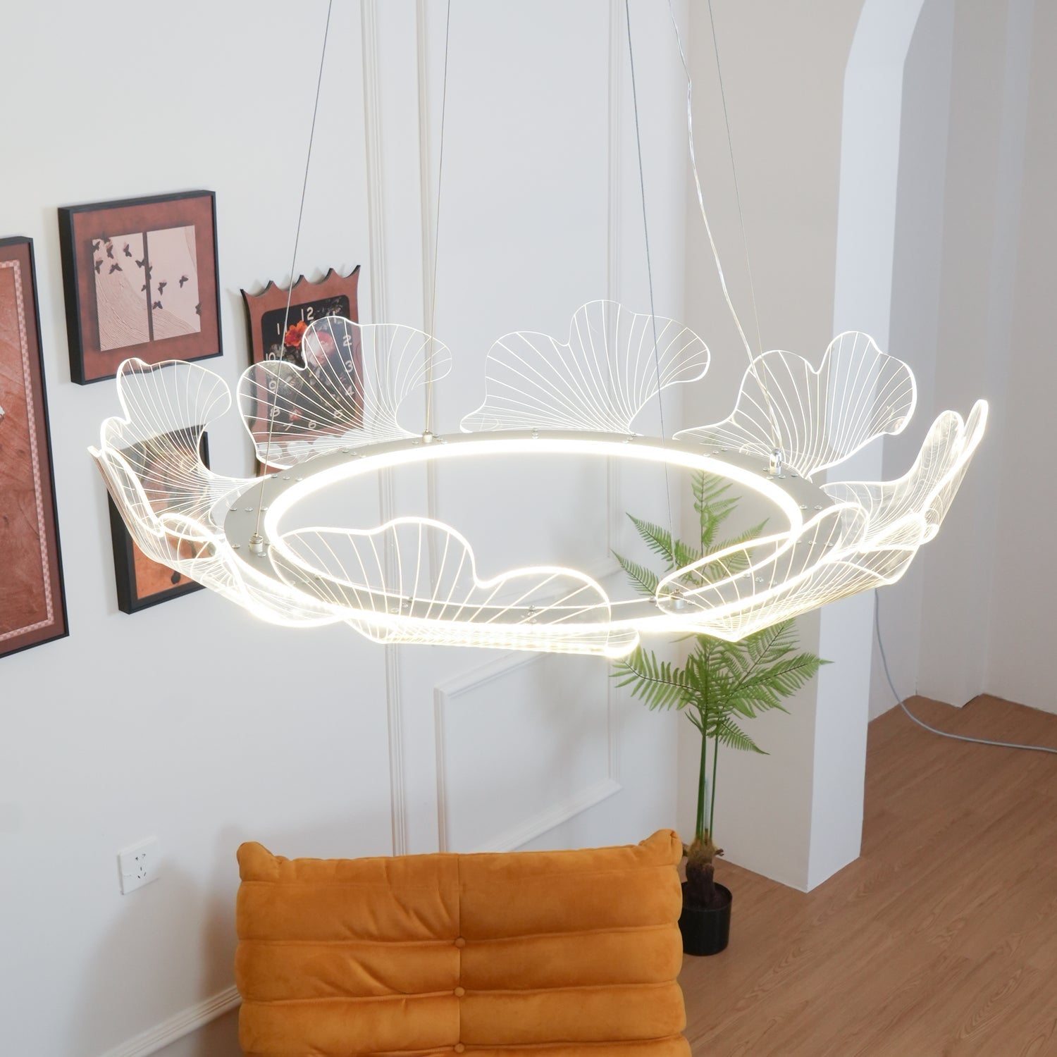 Living Room Modern Chandelier | Petal-Shaped LED Ceiling Light