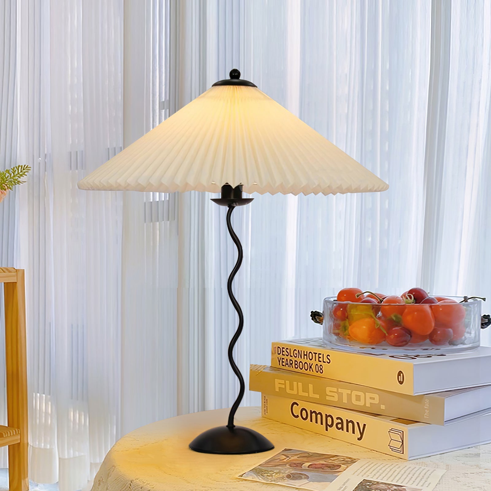 Table Lamp | Pleated Shade