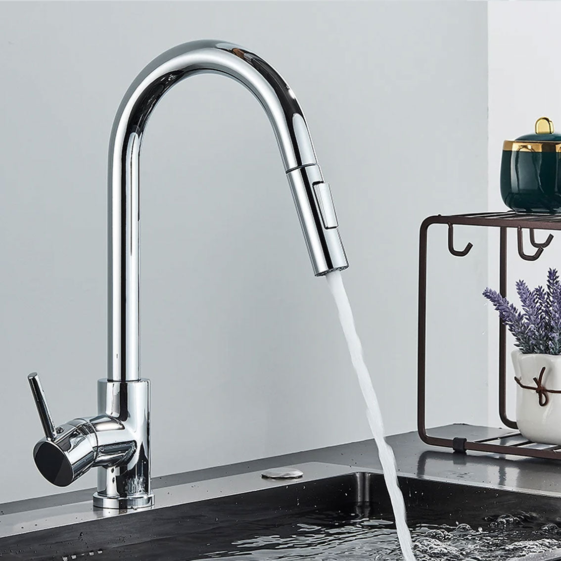 SensitiveFlow | Responsive Kitchen Faucet with Pullout Hose